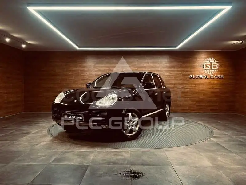 2004 Porsche Cayenne