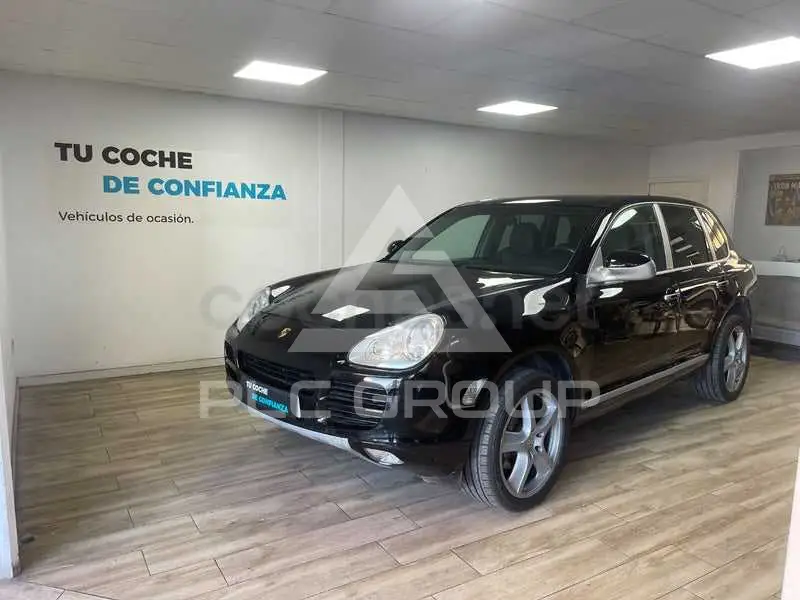 2004 Porsche Cayenne