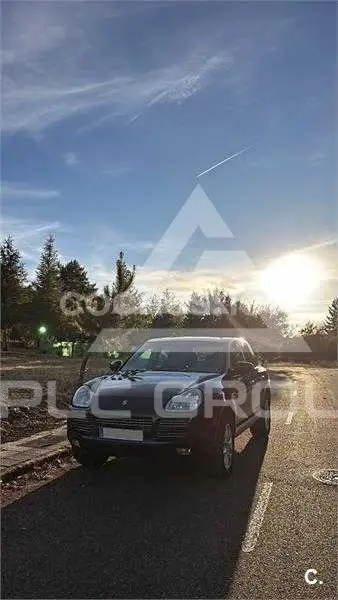 2004 Porsche Cayenne