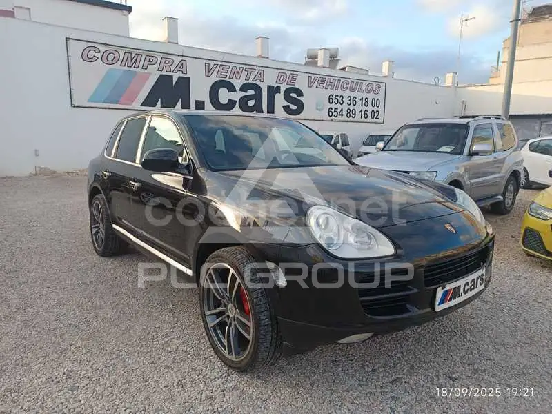 2004 Porsche Cayenne