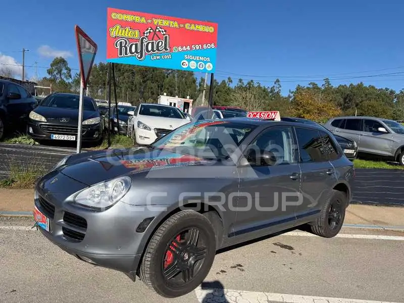 2004 Porsche Cayenne