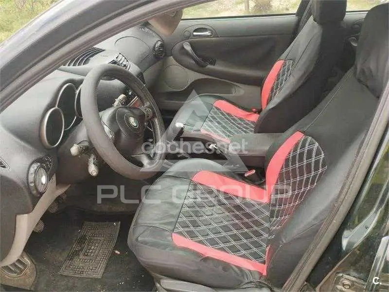 2004 Alfa Romeo 147