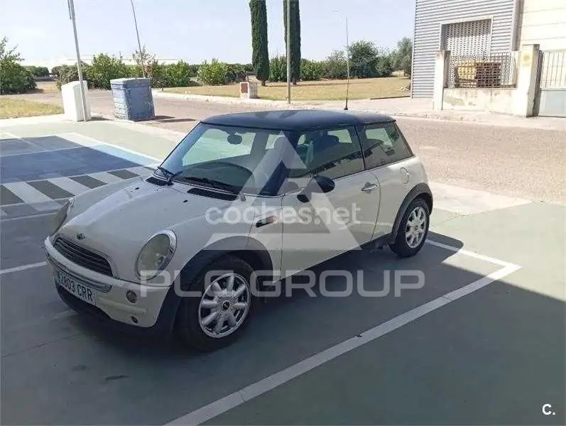 2004 Mini COOPER