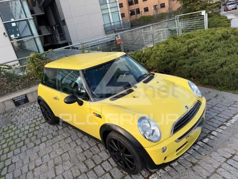 2004 Mini COOPER