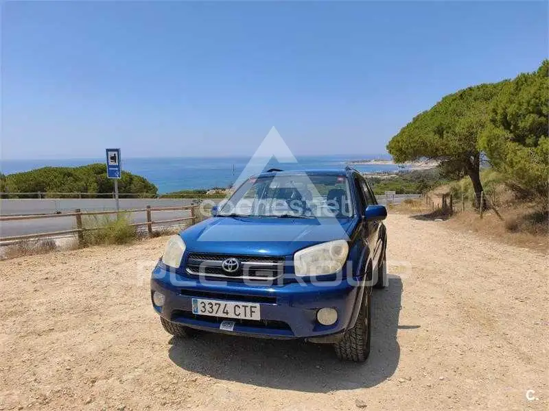 2004 Toyota RAV4