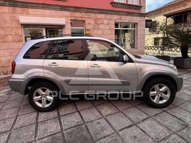 2004 Toyota RAV4