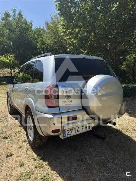 2004 Toyota RAV4