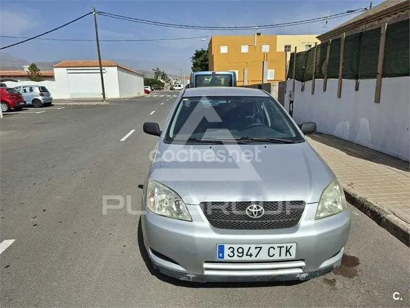 2004 Toyota COROLLA