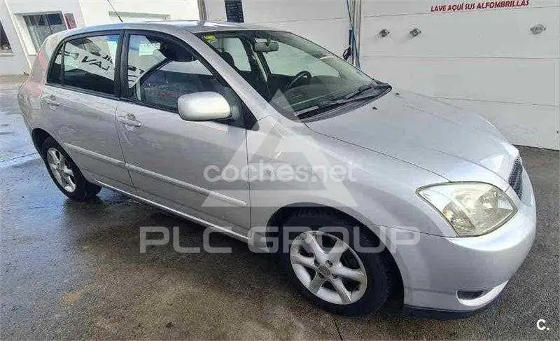 2004 Toyota COROLLA