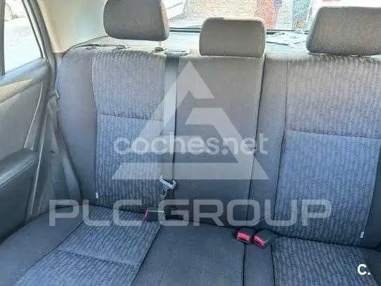2004 Toyota COROLLA