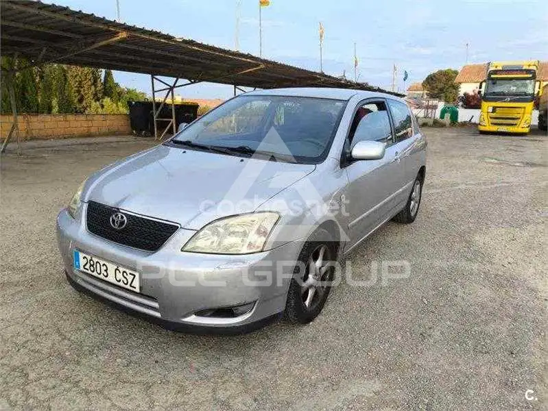 2004 Toyota COROLLA