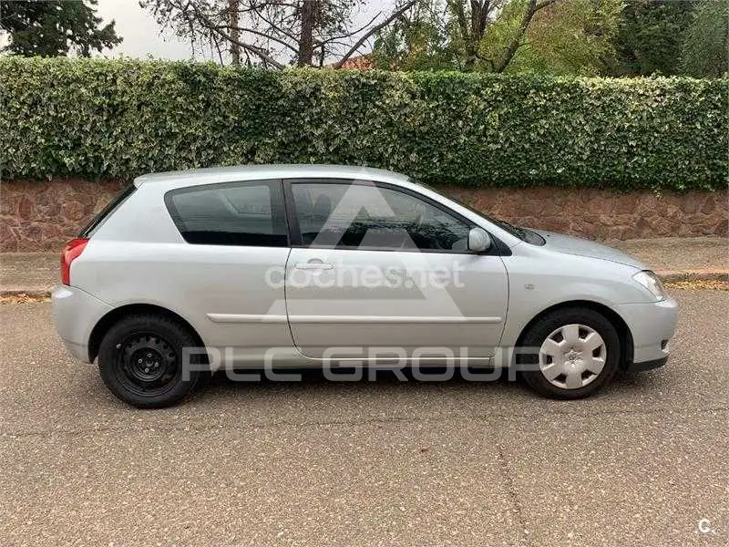 2004 Toyota COROLLA