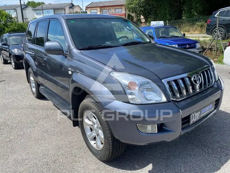2004 Toyota LAND CRUISER