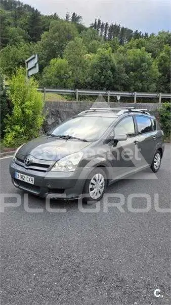 2004 Toyota COROLLA
