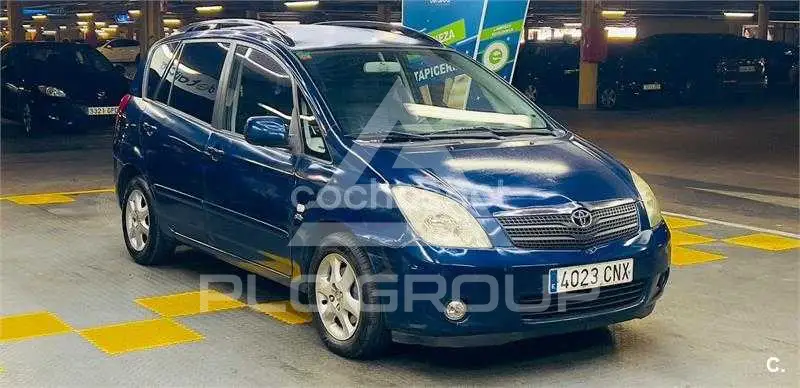 2004 Toyota COROLLA