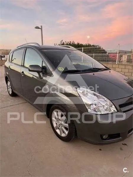2004 Toyota COROLLA