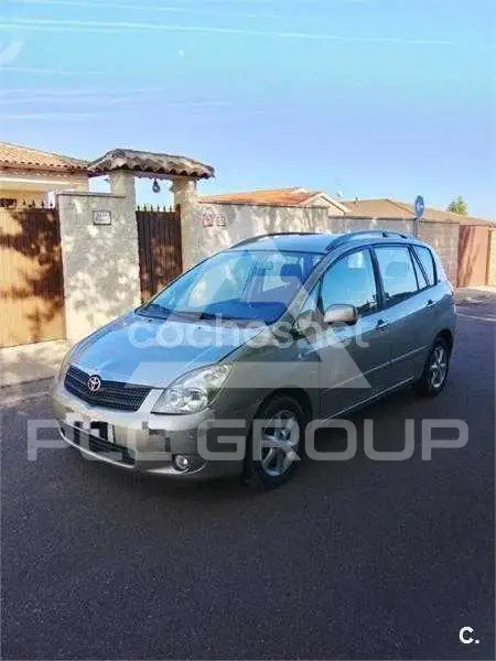 2004 Toyota COROLLA