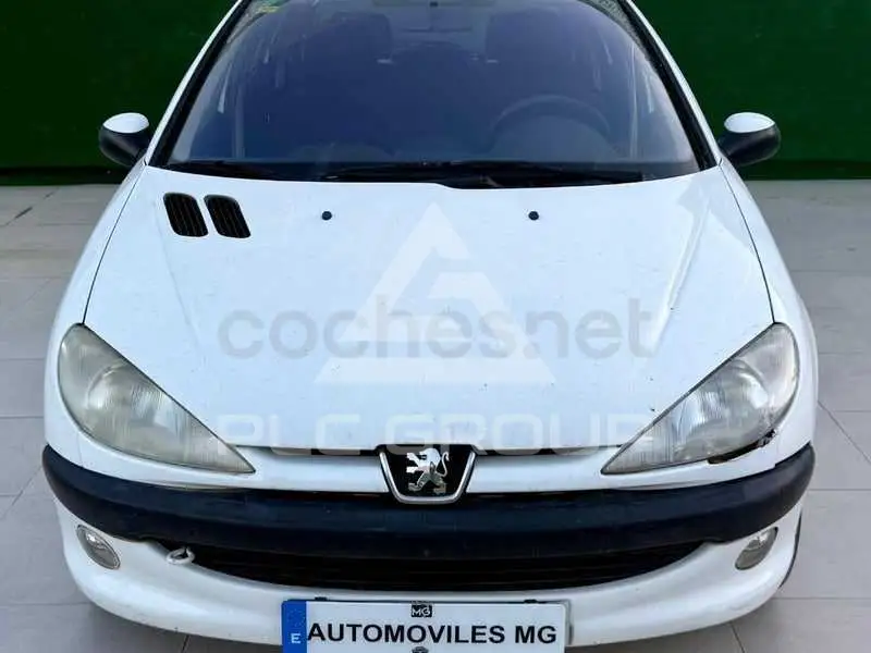 2004 Peugeot 206