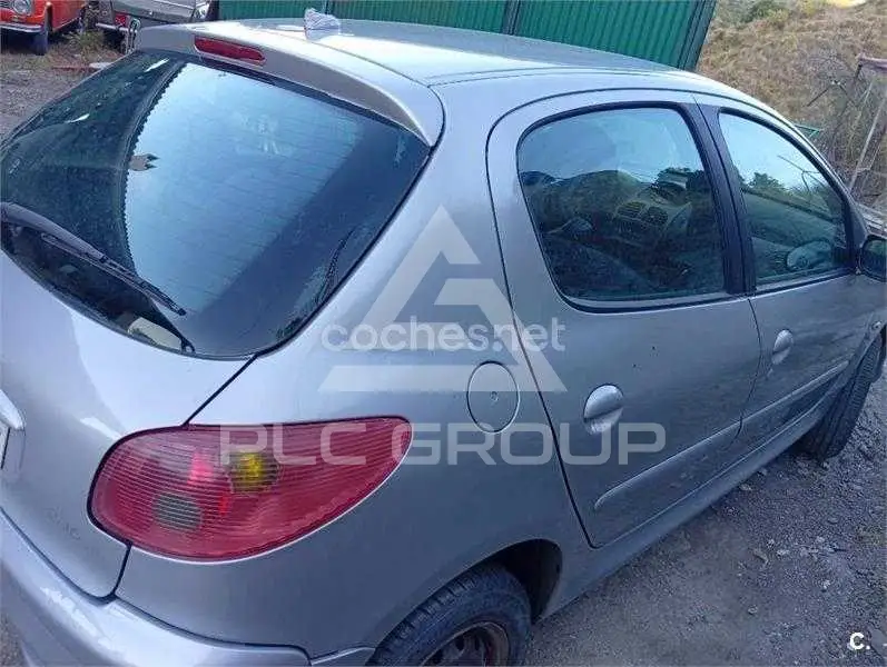 2004 Peugeot 206