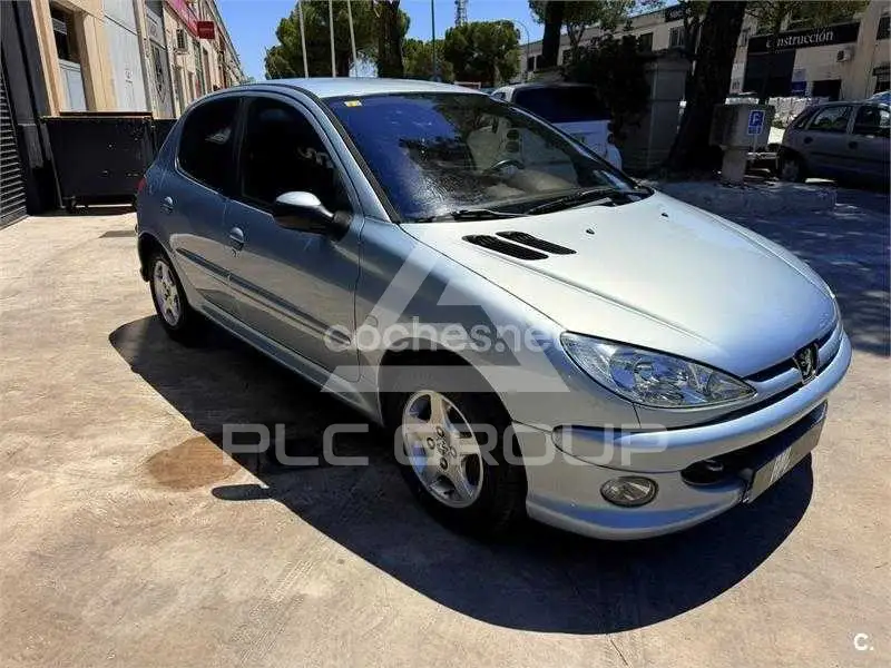 2004 Peugeot 206