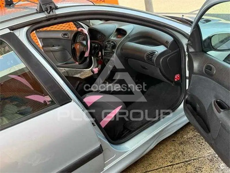 2004 Peugeot 206