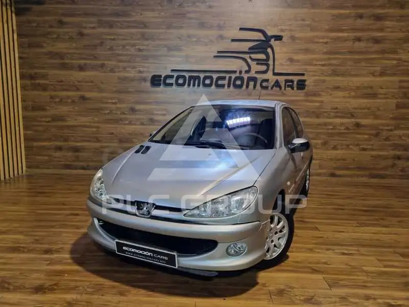 2004 Peugeot 206