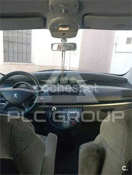 2004 Peugeot 807