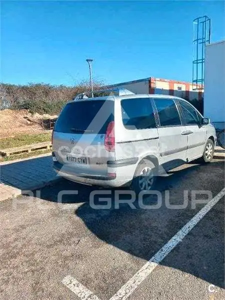 2004 Peugeot 807