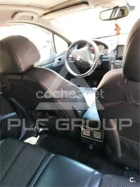 2004 Peugeot 407