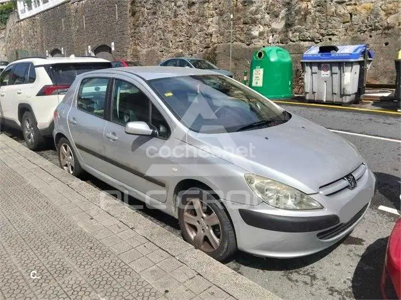 2004 Peugeot 307