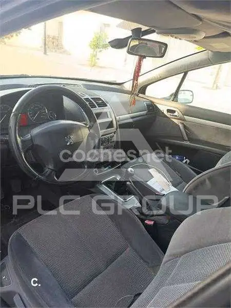 2004 Peugeot 407