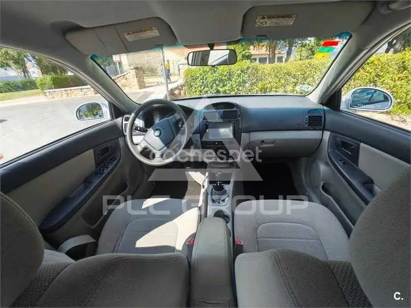 2004 KIA Cerato
