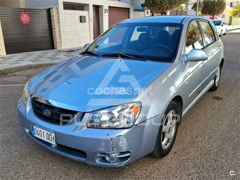 2004 KIA Cerato
