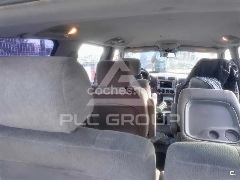 2004 KIA Carnival