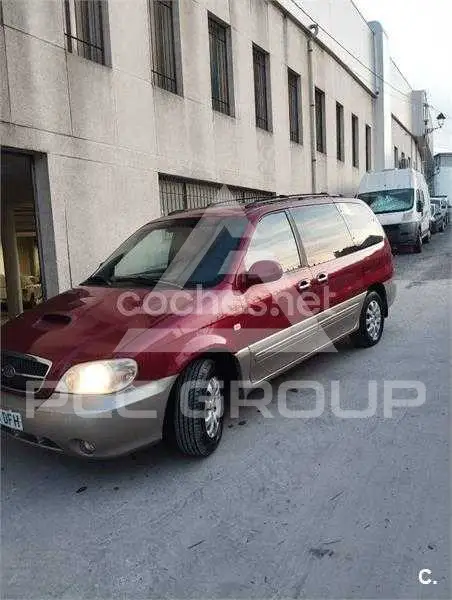 2004 KIA Carnival