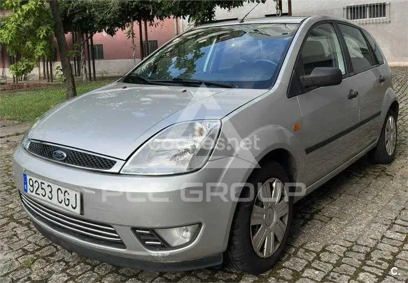 2004 Ford FIESTA