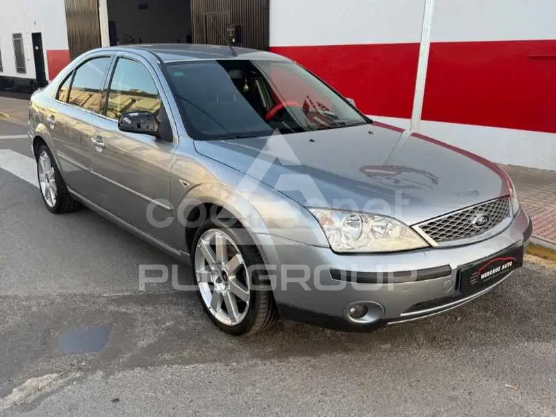 2004 Ford Mondeo