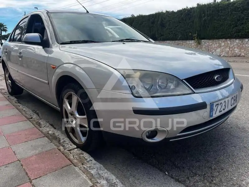 2004 Ford Mondeo