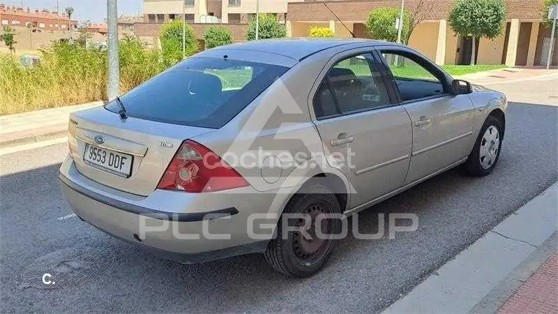 2004 Ford Mondeo