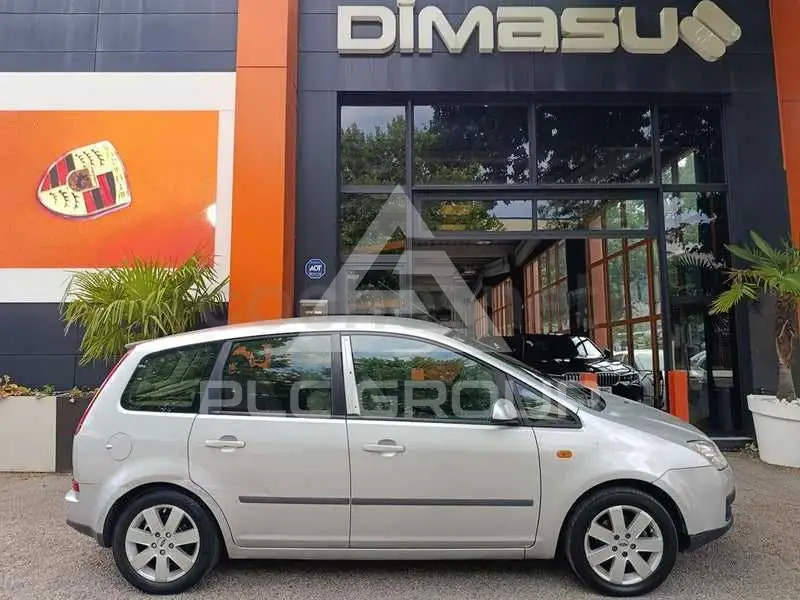 2004 Ford FOCUS