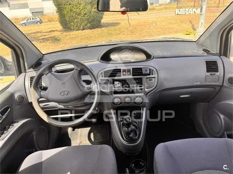 2004 Hyundai Matrix
