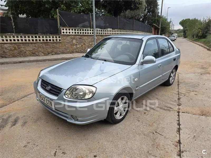 2004 Hyundai Accent