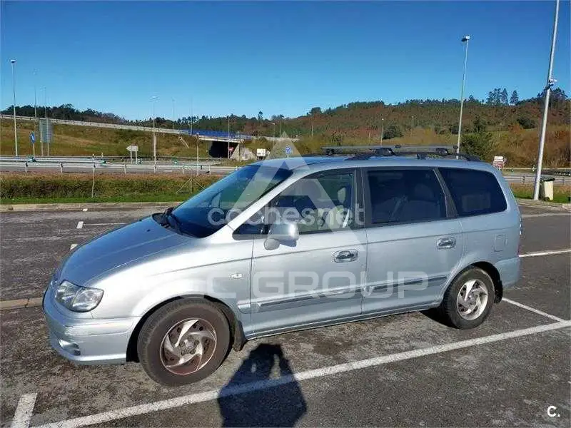 2004 Hyundai Trajet