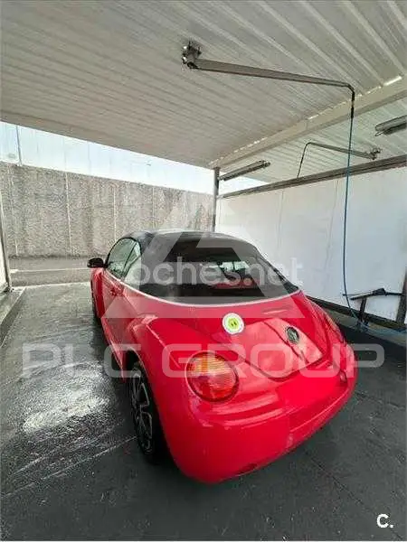 2004 Volkswagen BEETLE