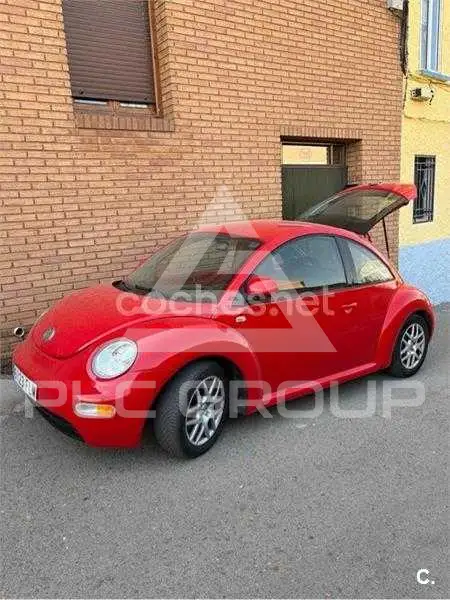 2004 Volkswagen BEETLE