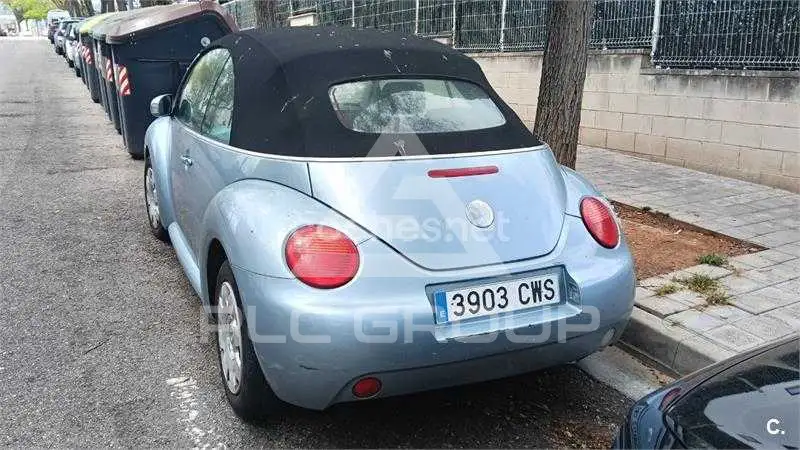 2004 Volkswagen BEETLE