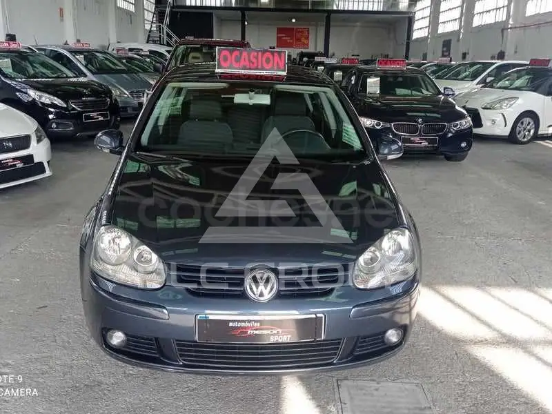 2004 Volkswagen GOLF