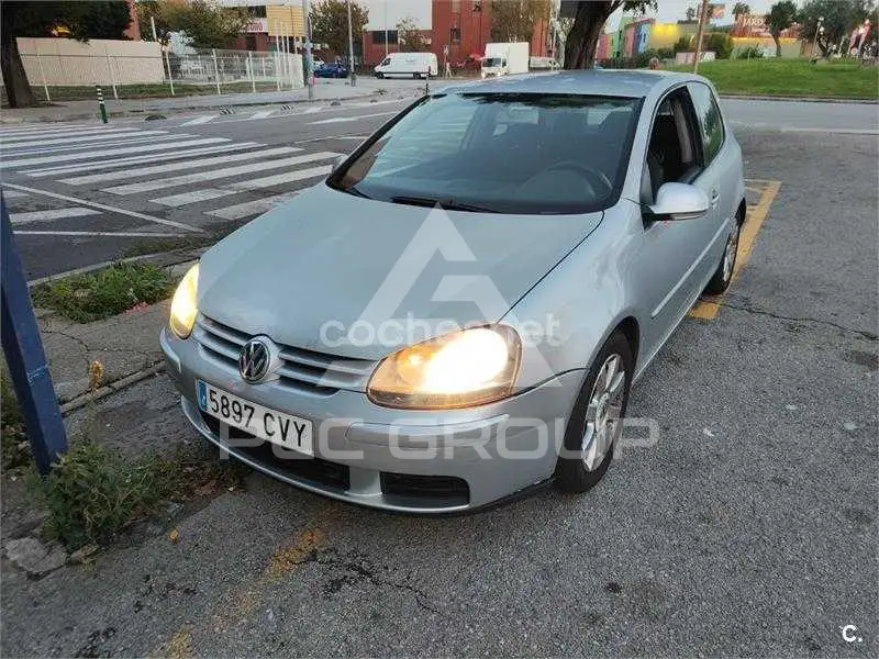 2004 Volkswagen GOLF