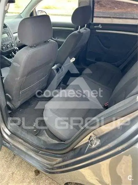2004 Volkswagen GOLF
