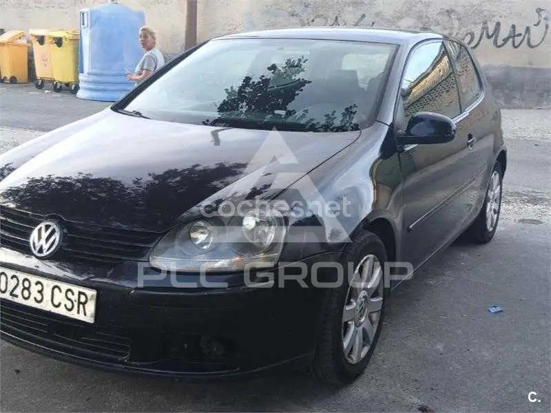 2004 Volkswagen GOLF